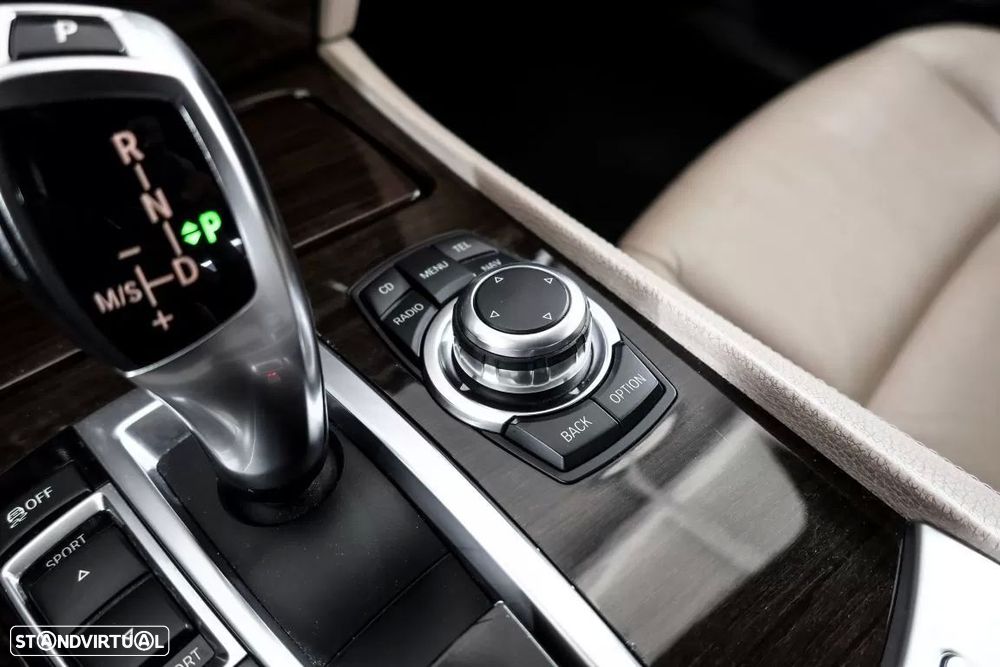BMW 730 d - 14