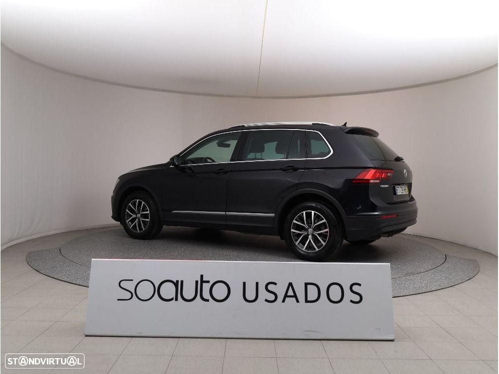 VW Tiguan 2.0 TDI Confortline - 5