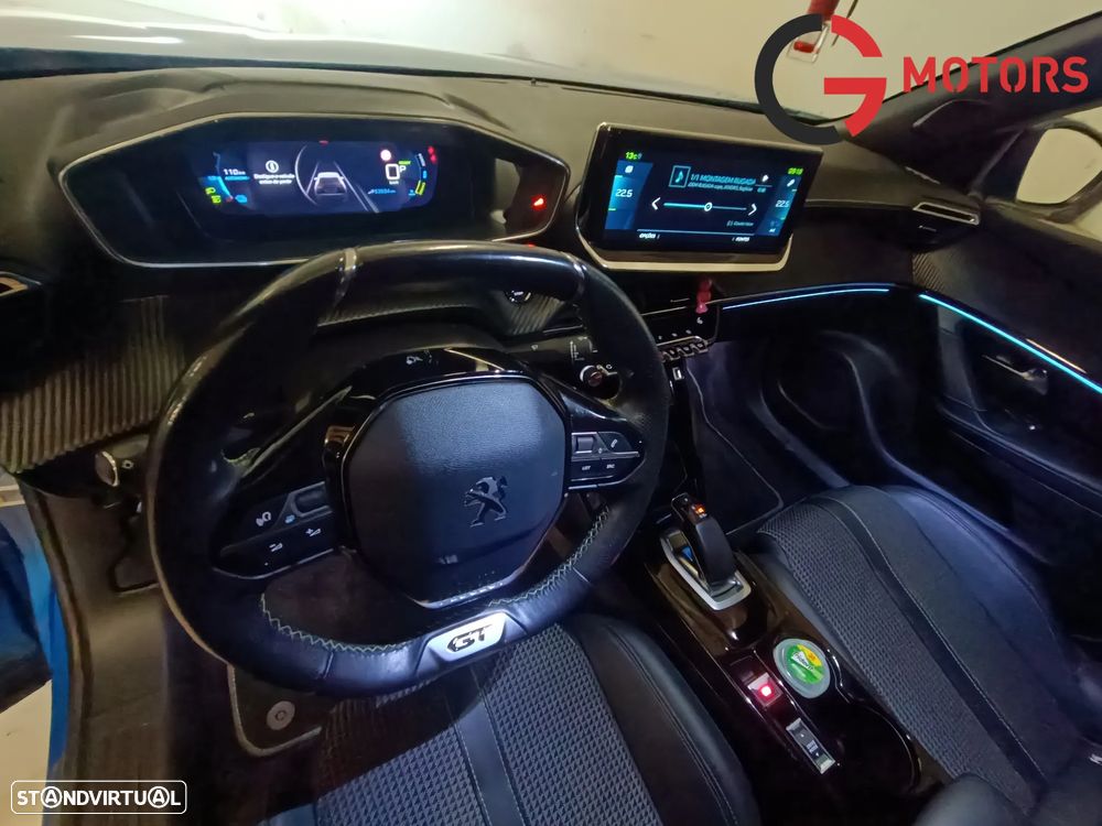 Peugeot e-2008 GT - 7