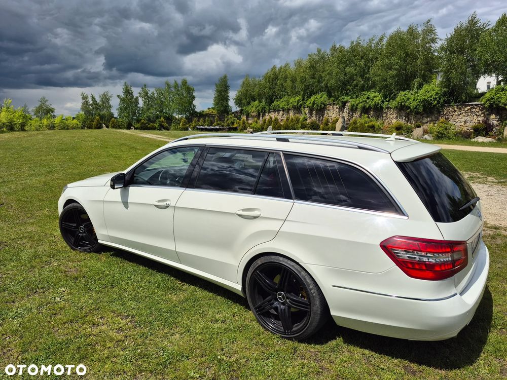 Mercedes-Benz Klasa E - 9