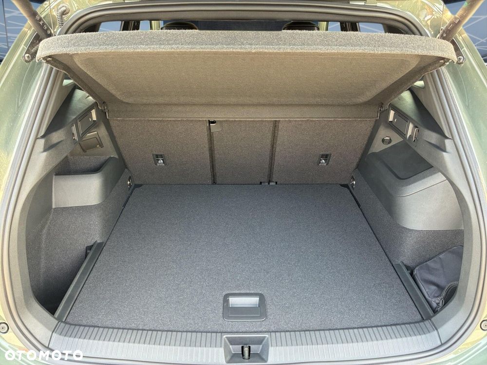 Volkswagen Tiguan - 30