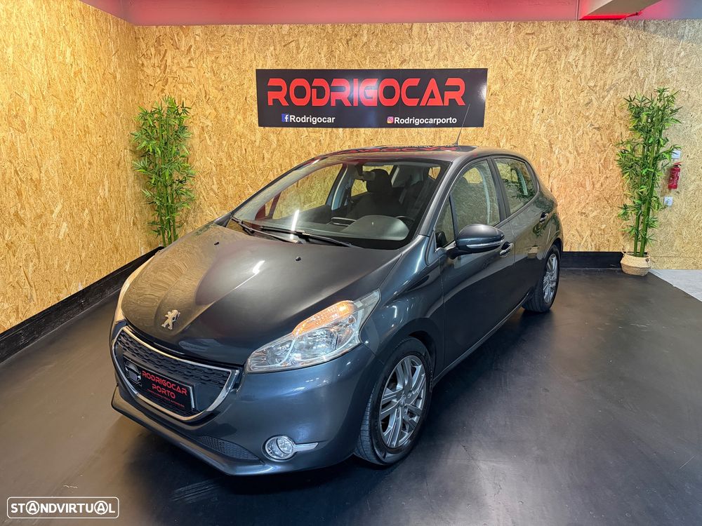 Peugeot 208 82 PureTech Style - 2