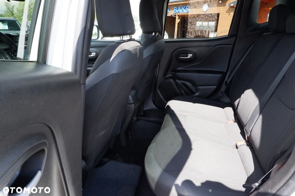 Jeep Renegade 1.3 T-GDI Automatik Longitude - 29
