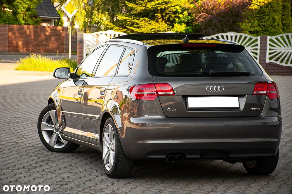 Audi A3 Sportback 1.8 TFSI S tronic Ambiente - 15