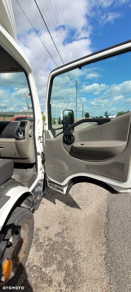 Nissan cabstar - 7
