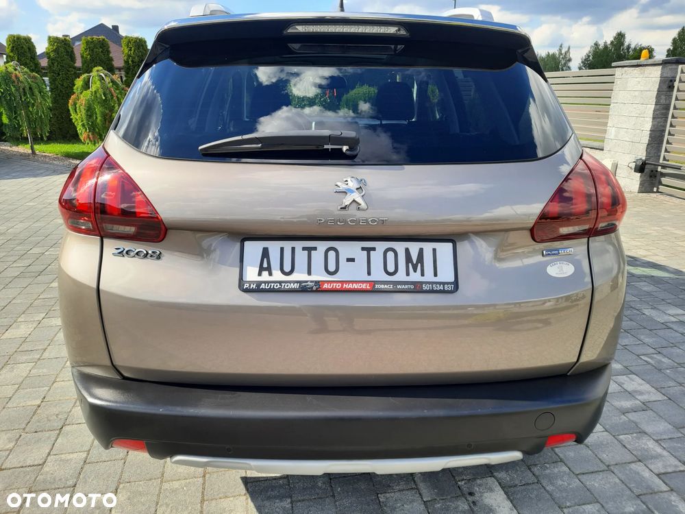 Peugeot 2008 PureTech 110 Style - 11