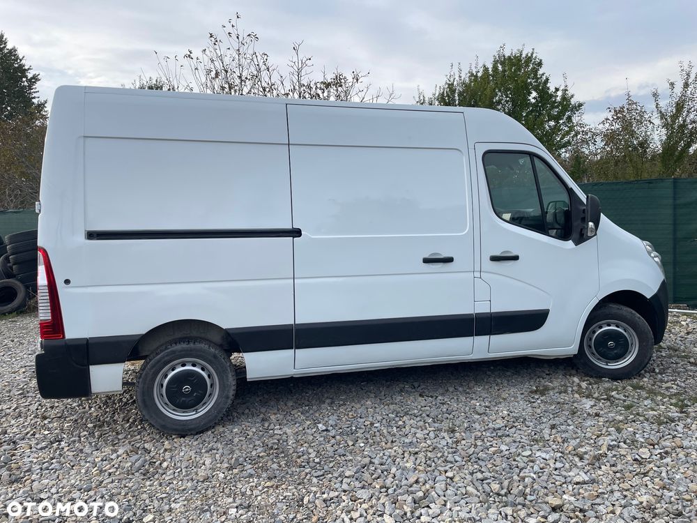 Opel MOVANO - 23