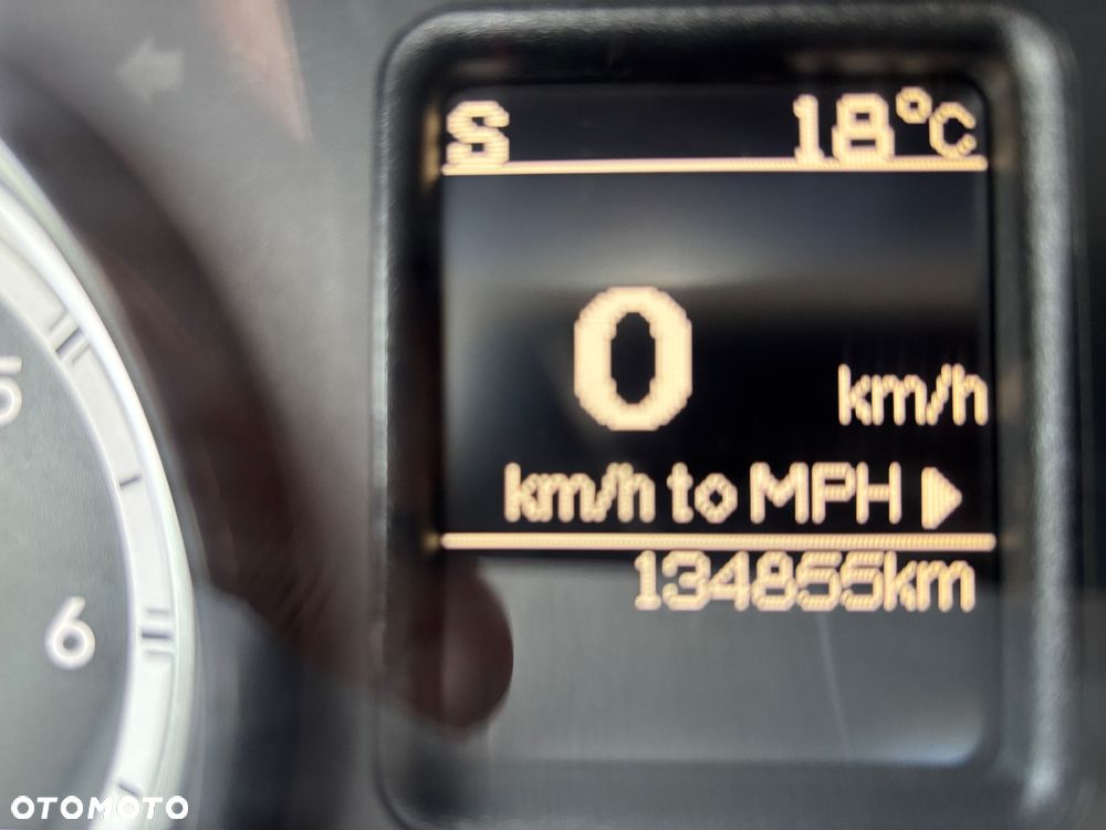 Dodge RAM 1500 5.7 4x4 - 6