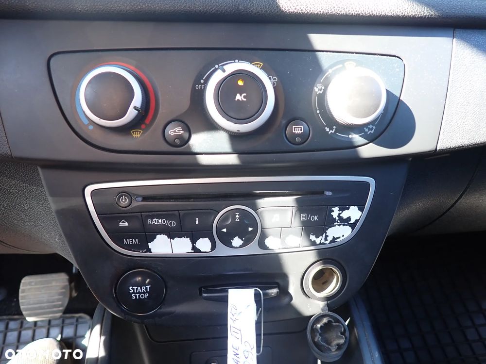CZĘŚCI - Renault Megane III 3 1,5DCI 110KM K9K846 6B TL4056 KOMBI LAKIER 0V369 2011r. INDEX - 9092 - 11