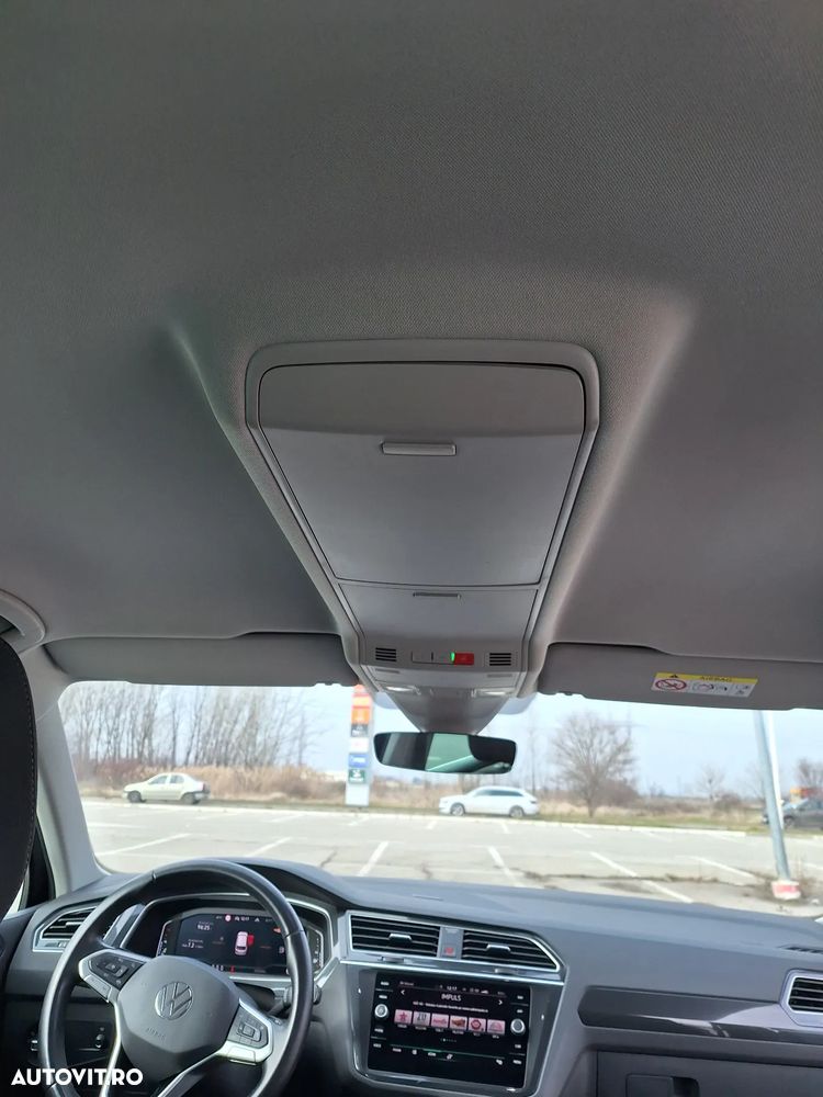 Volkswagen Tiguan 2.0 TDI SCR DSG 4Motion Elegance - 16
