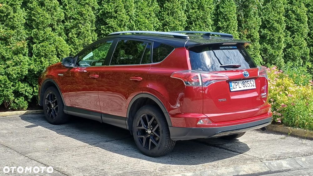 Toyota RAV4 - 10