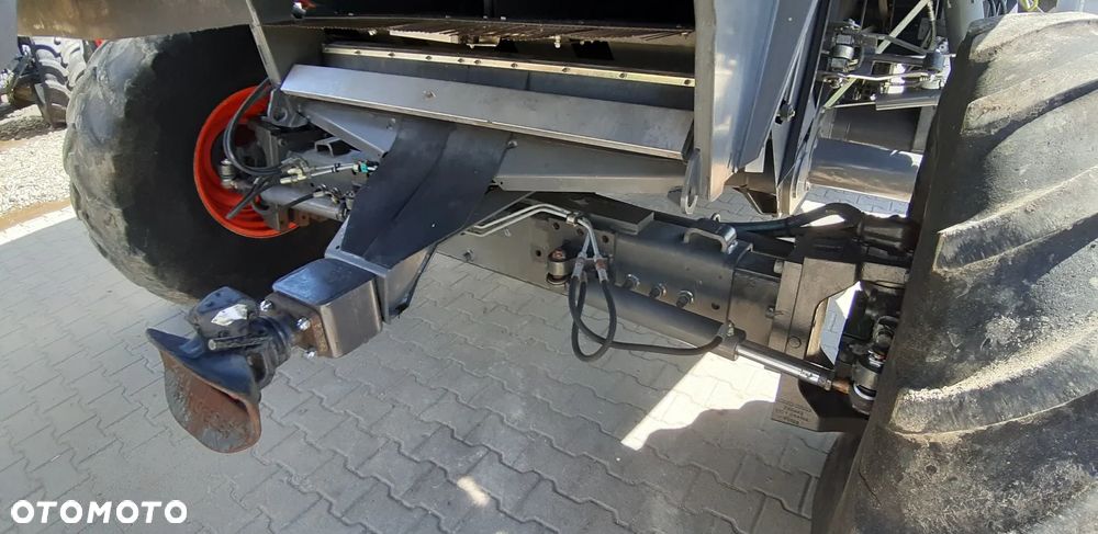 Claas Lexion 570 C - 12