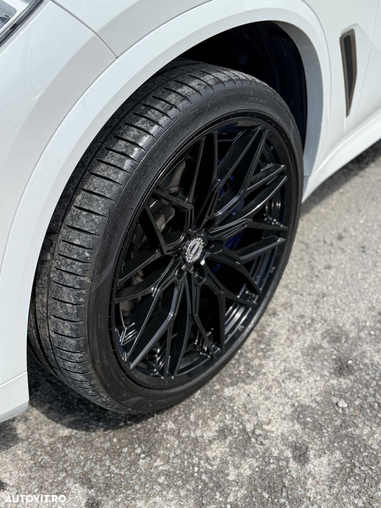 BMW X5 M M50d - 32