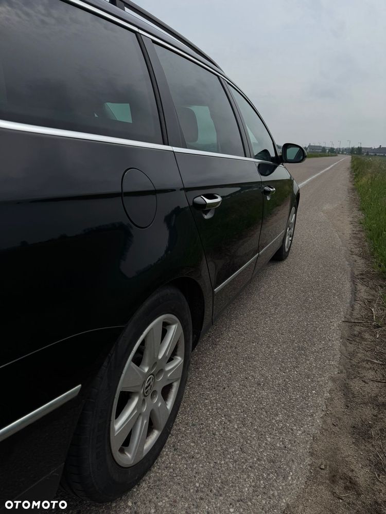 Volkswagen Passat - 8