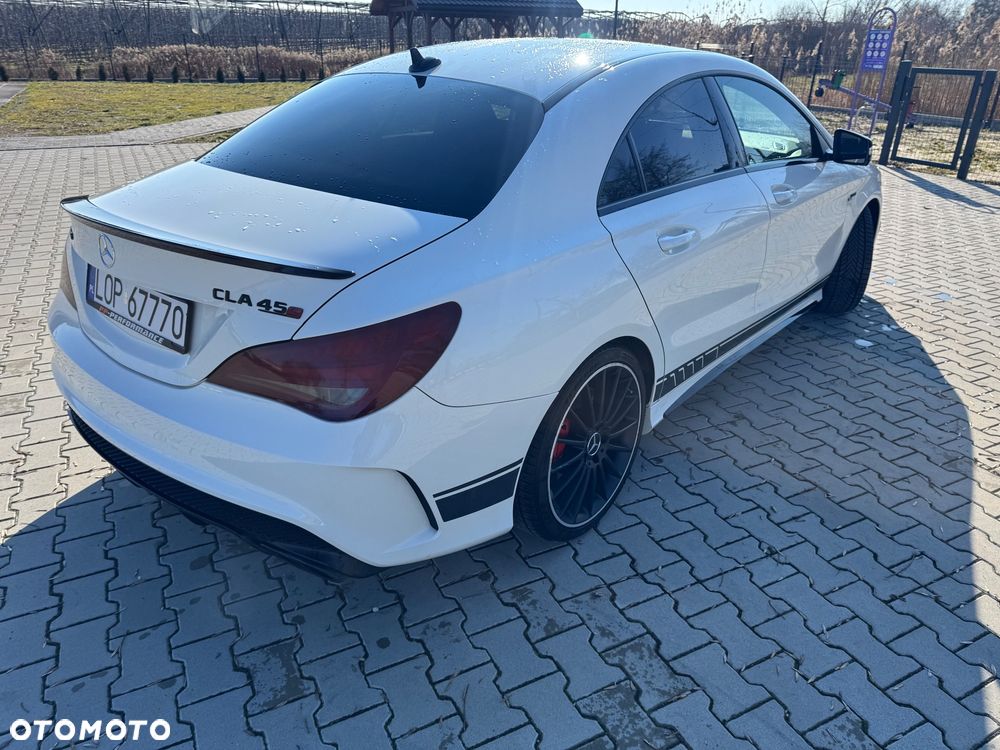 Mercedes-Benz CLA - 5