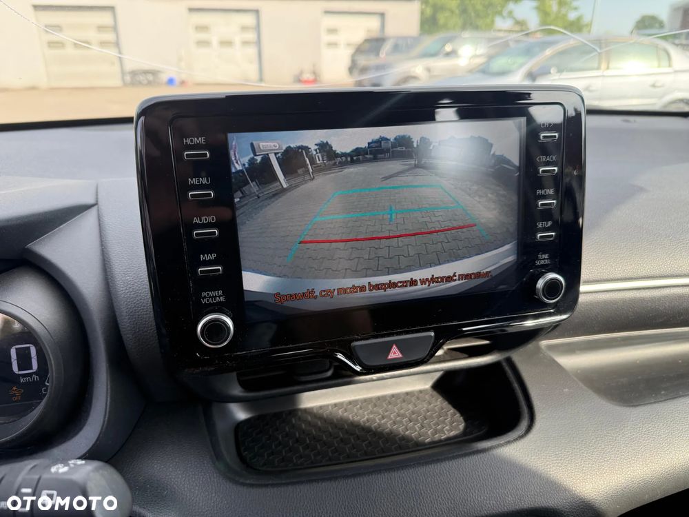 Toyota Yaris Hybrid 1.5 Active - 11