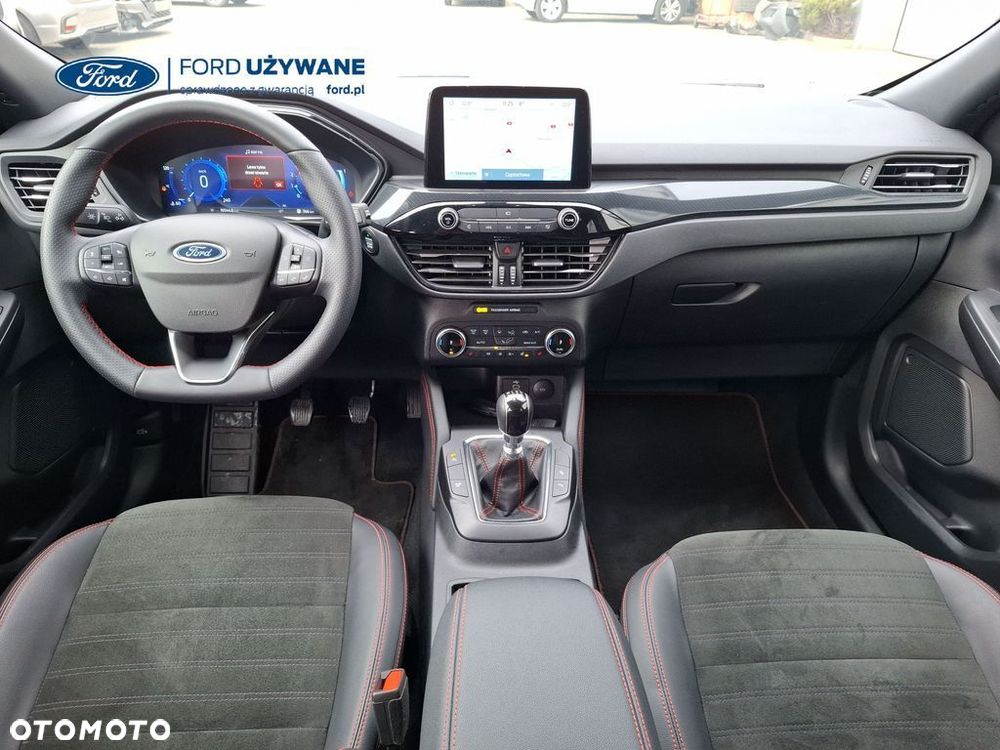 Ford Kuga 1.5 EcoBoost FWD ST-Line X - 18