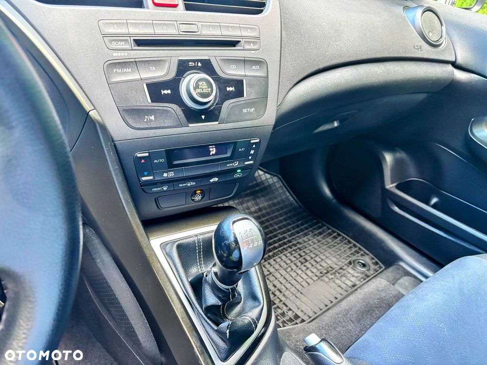 Honda Civic 1.4 i-VTEC - 15
