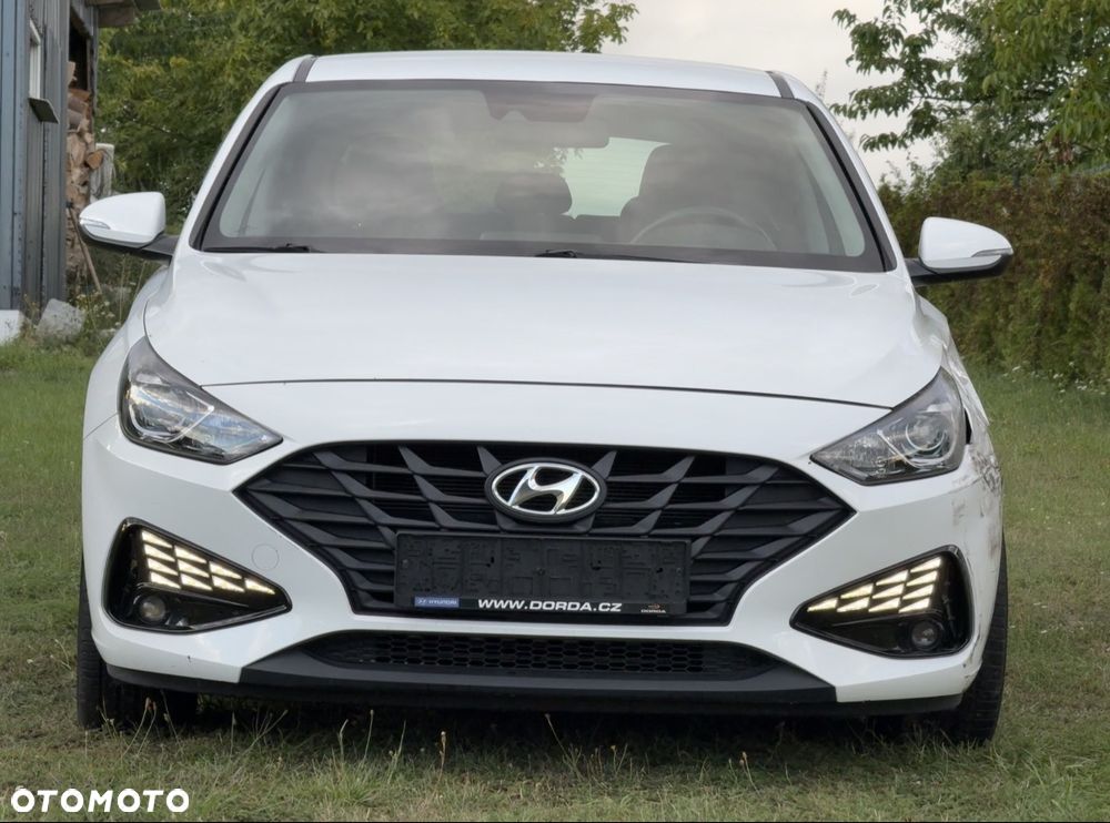Hyundai i30 1.5 DPI Comfort - 1