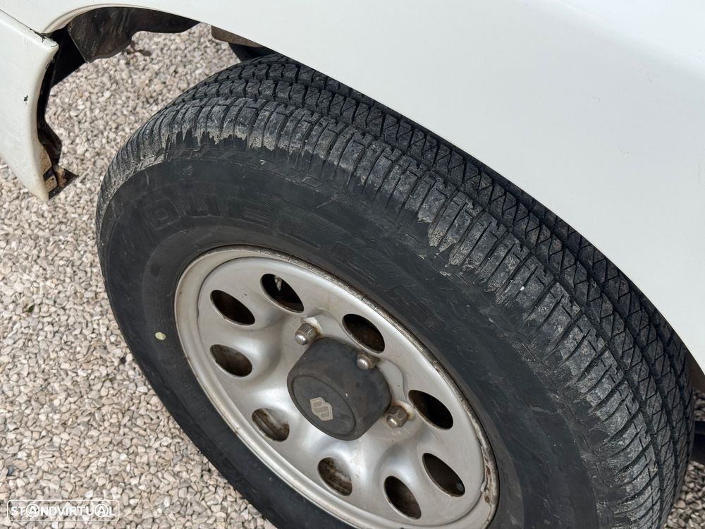 Suzuki Vitara 1.9 TD JLX - 10