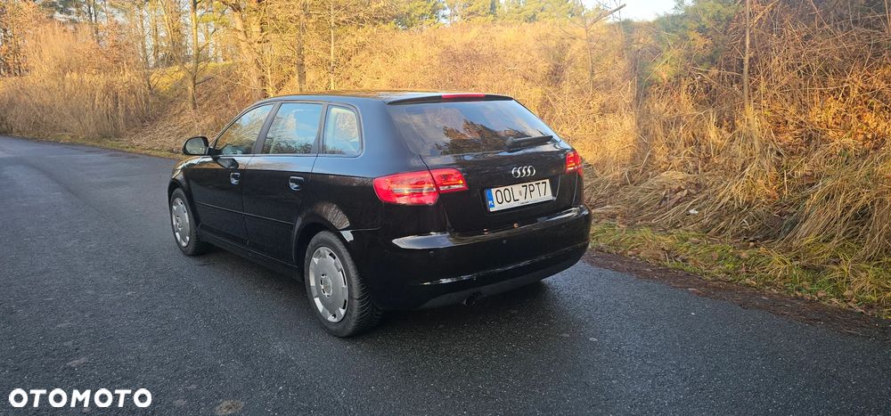 Audi A3 Sportback - 4