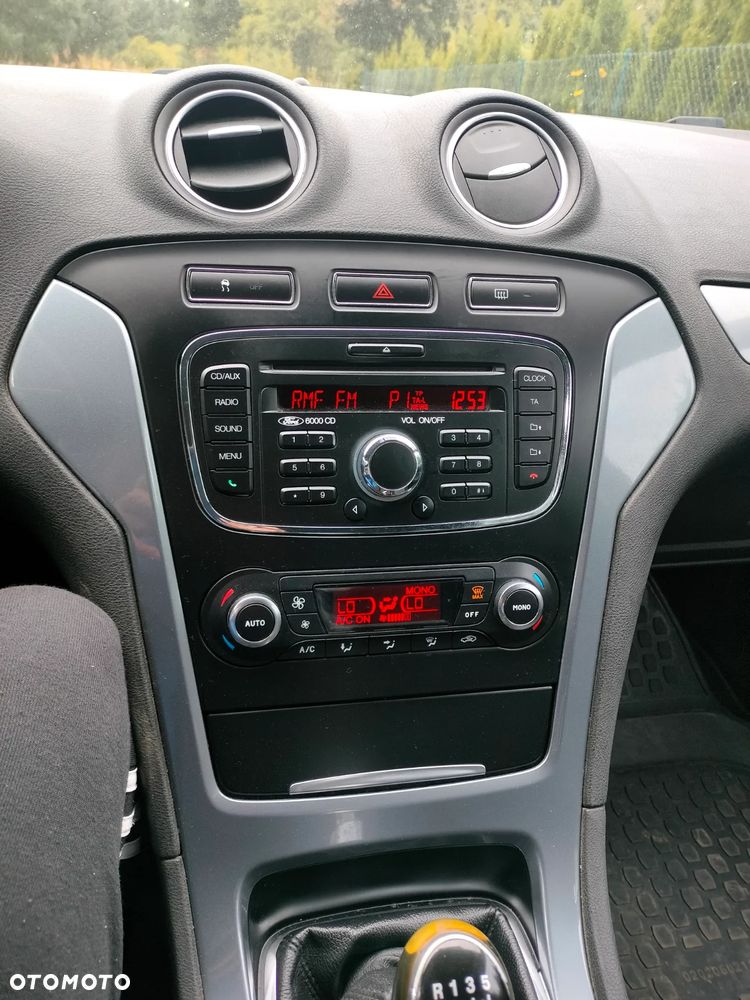 Ford Mondeo 2.0 TDCi Trend - 11