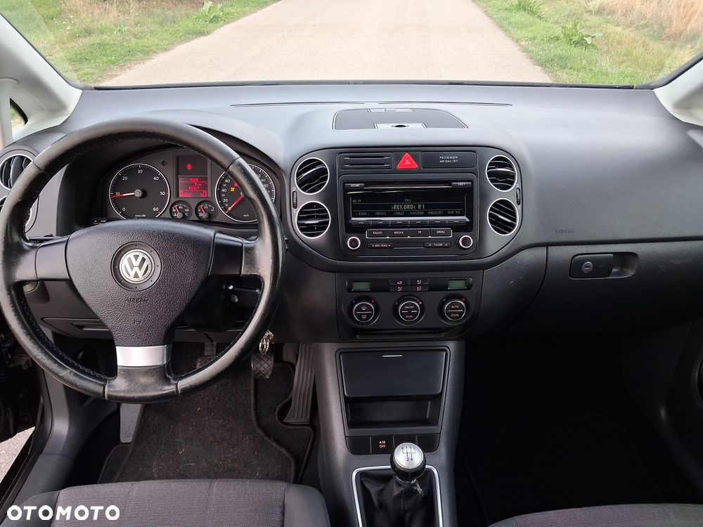 Volkswagen Golf Plus - 8