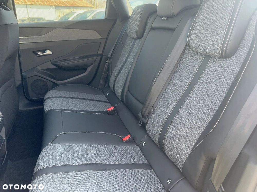 Peugeot 308 - 14