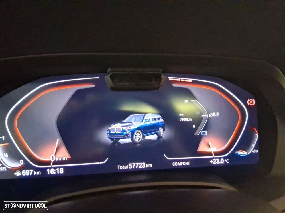 BMW X7 40 d xDrive Pack M — fotografia 18