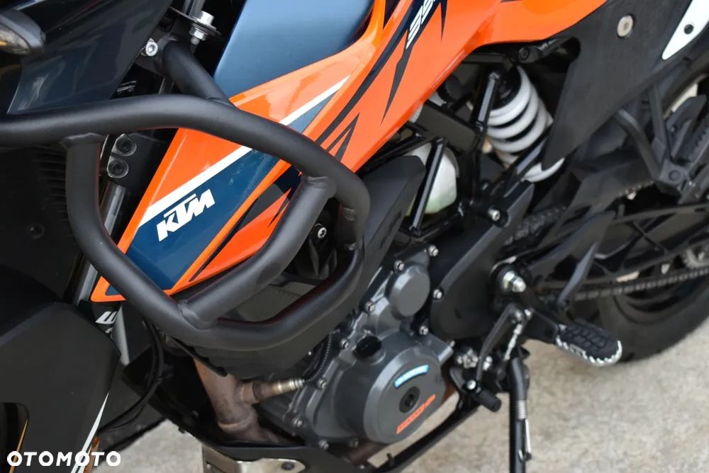 KTM Adventure - 25