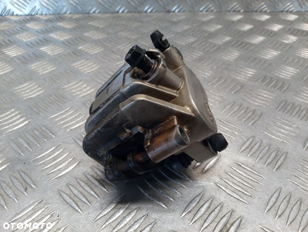 Zacisk hamulca przód HONDA VTX 1300 C/R/S/T 03-09r   PN. 45250-MEM-671 - 4