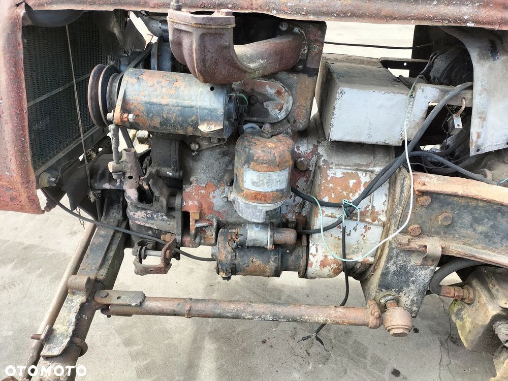 CIĄGNIK TRAKTOR TRAKTOREK SAM SILNIK C325 C328 - 7