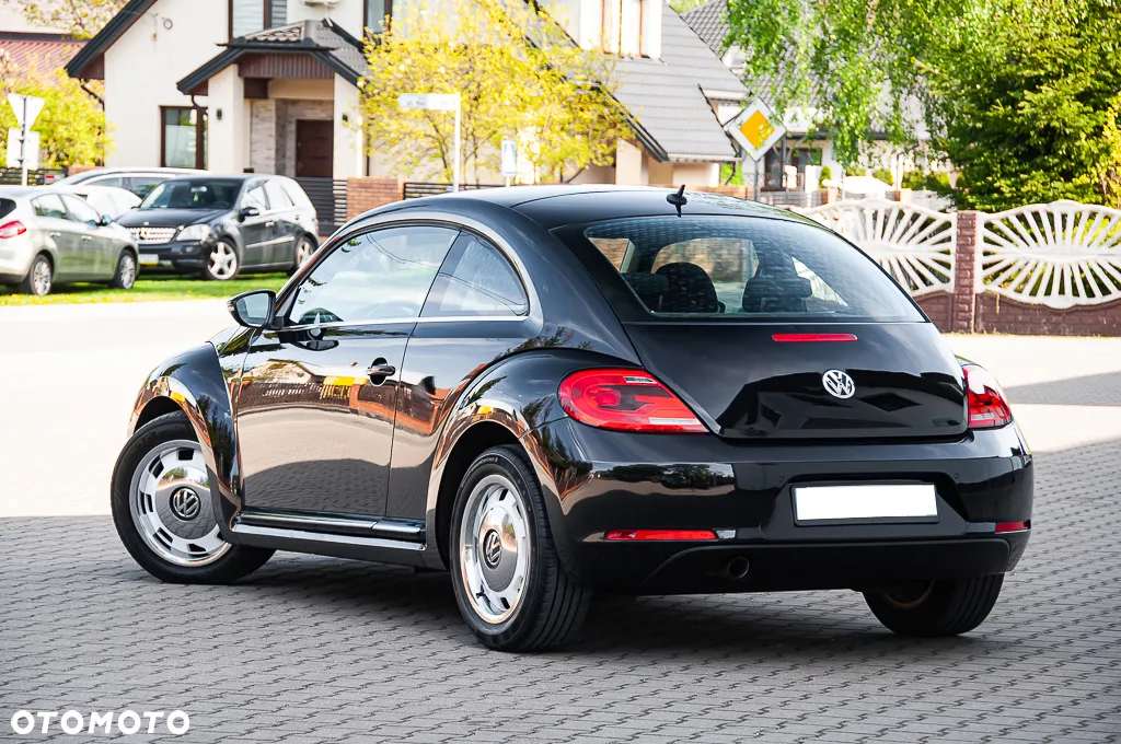 Volkswagen Beetle 1.6 TDI Design - 16