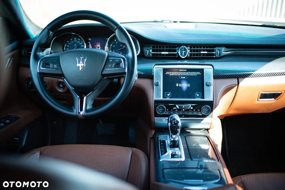 Maserati Quattroporte GTS - 9