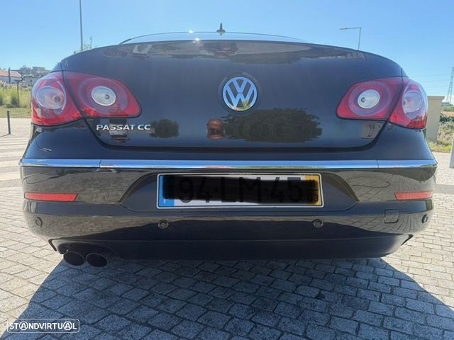 VW Passat CC 2.0 TDi BlueMotion - 29