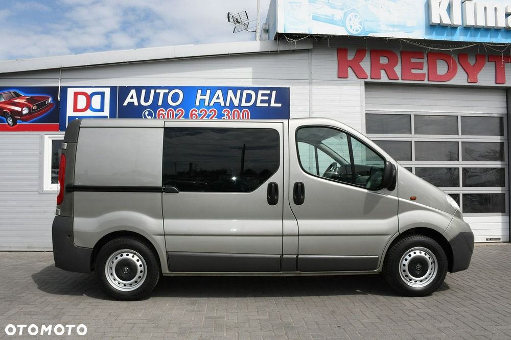 Opel Vivaro - 13