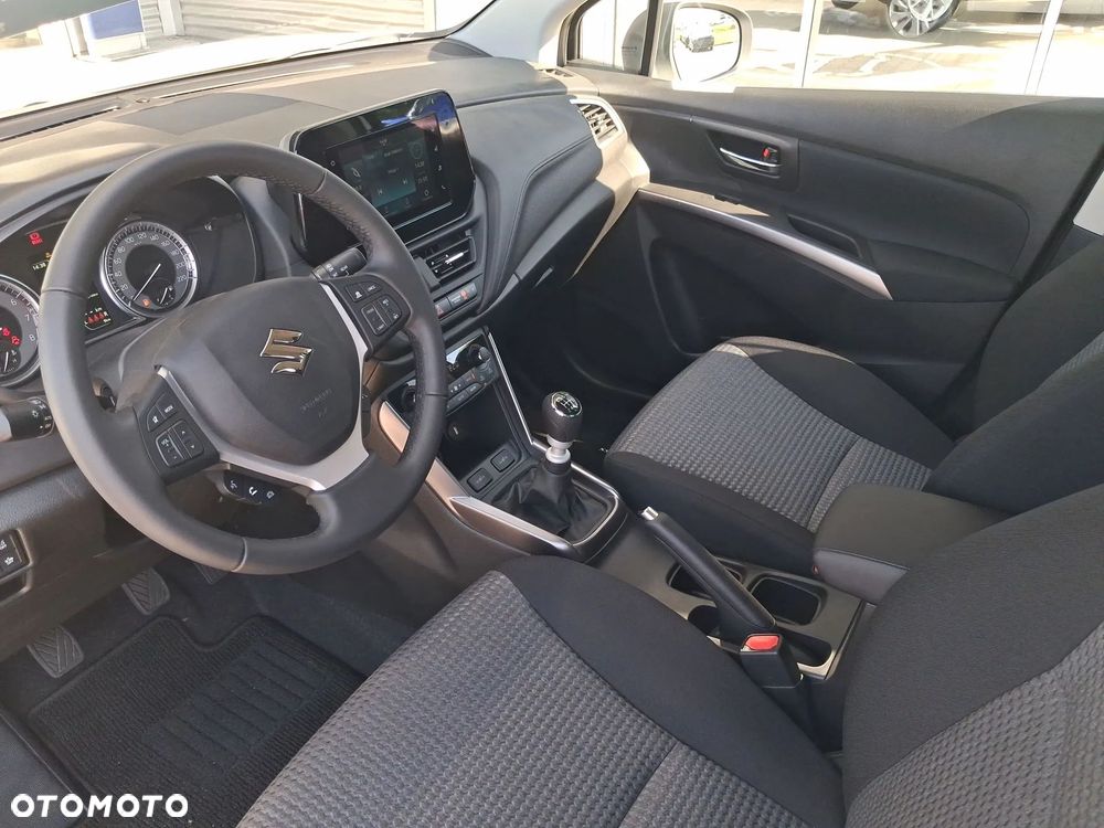 Suzuki SX4 S-Cross 1.4 SHVS Premium - 23