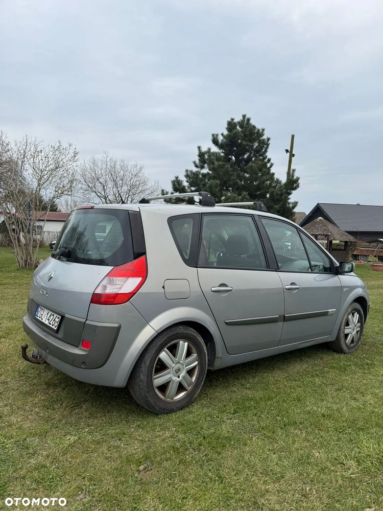 Renault Scenic 1.9 dCi Confort Expression - 4