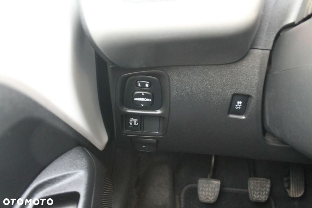 Peugeot 108 - 13