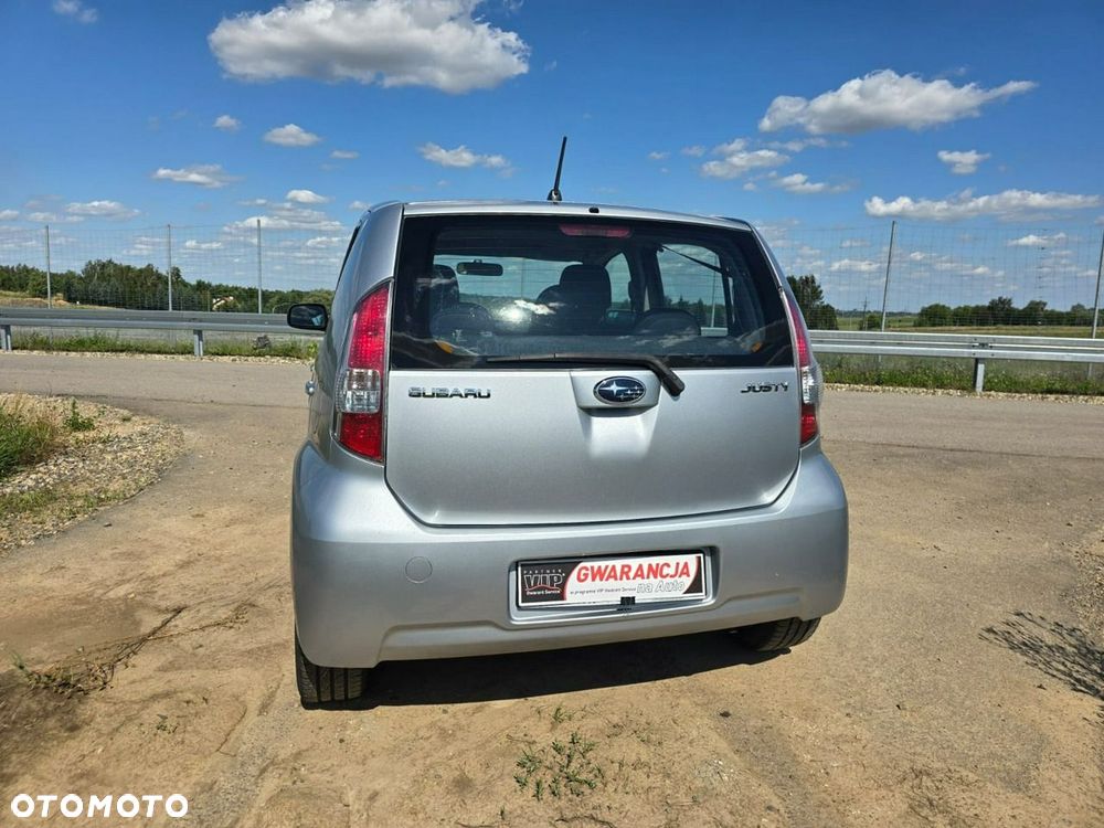 Subaru Justy - 11