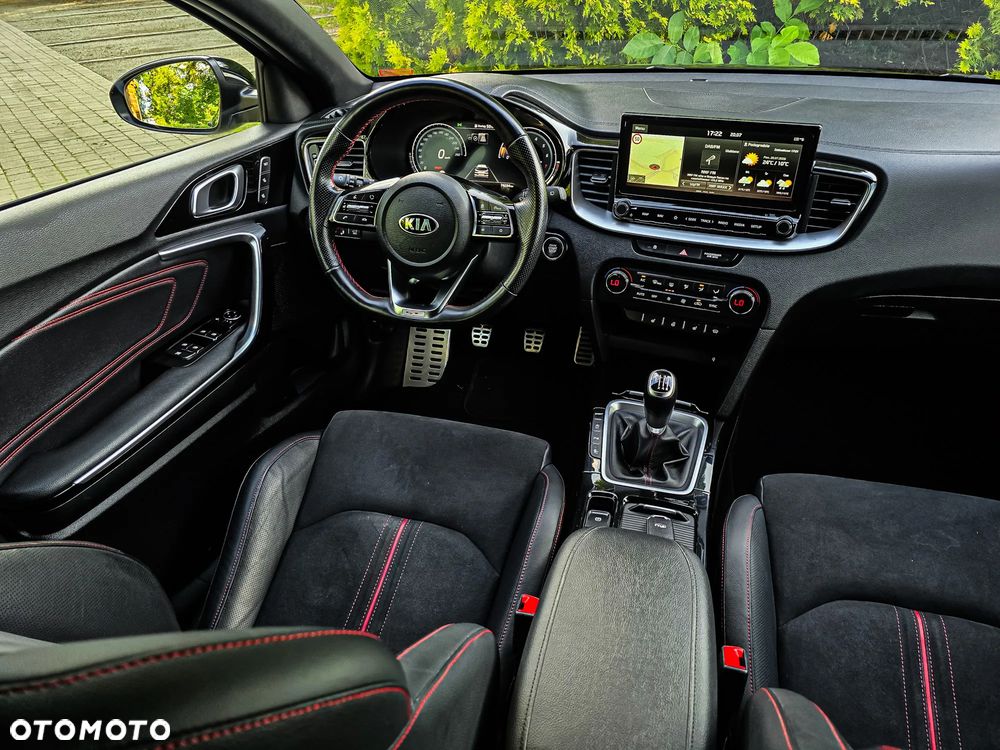 Kia ProCeed 1.6 T-GDI OPF GT - 13