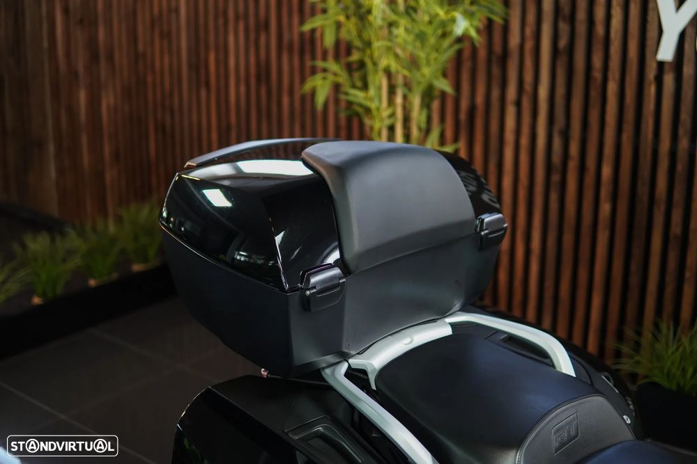 BMW R 1250 RT TRIPLE BLACK - 10