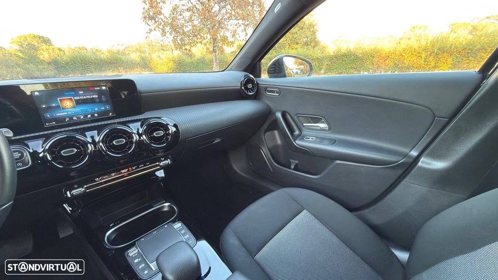 Mercedes-Benz A 200 Limousine d Style Aut. - 6