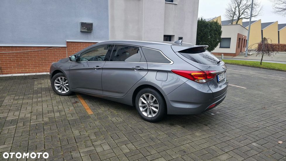 Hyundai i40 Kombi blue 1.7 CRDi Premium - 8