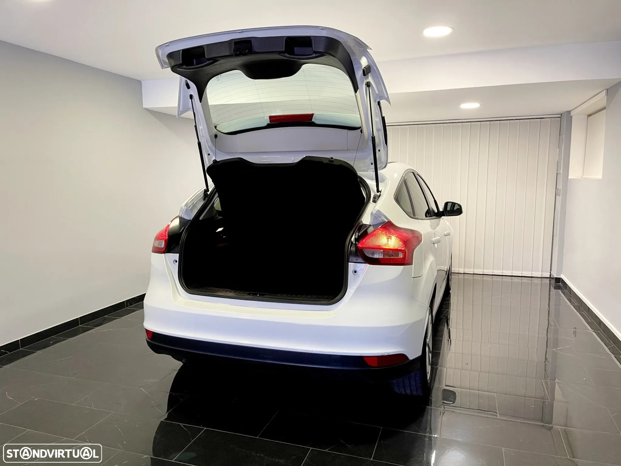 Ford Focus 1.5 TDCi Trend+ - 4