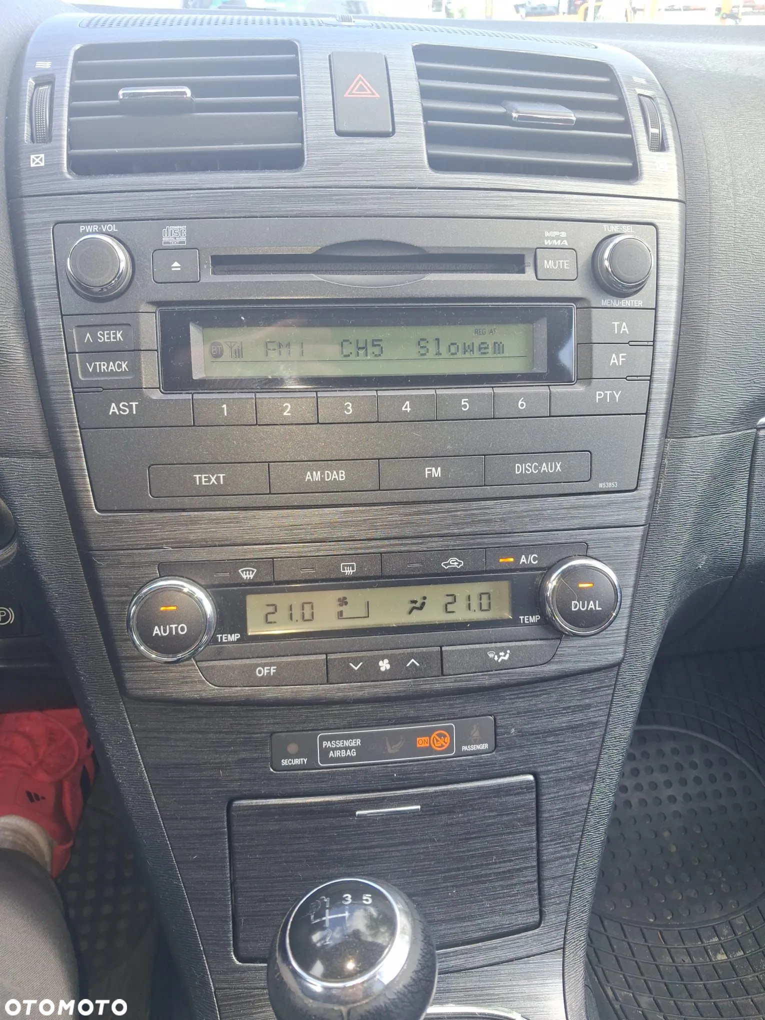 Toyota Avensis - 3