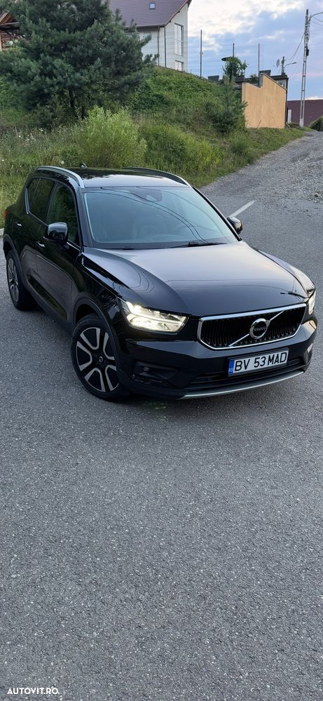 Volvo XC 40 D4 AWD Geartronic Momentum - 1