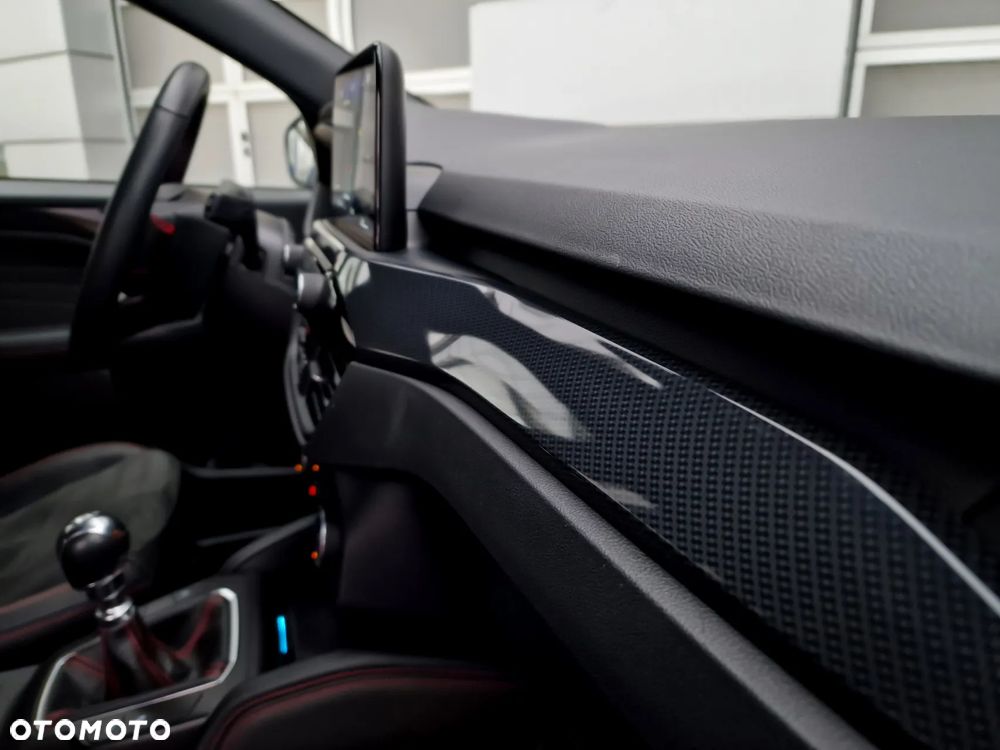 Ford Kuga 1.5 EcoBoost FWD ST-Line X - 20