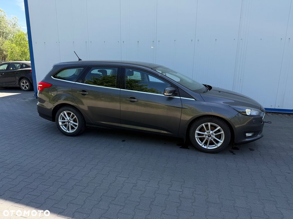Ford Focus 1.0 EcoBoost Start-Stopp-System SYNC Edition - 3