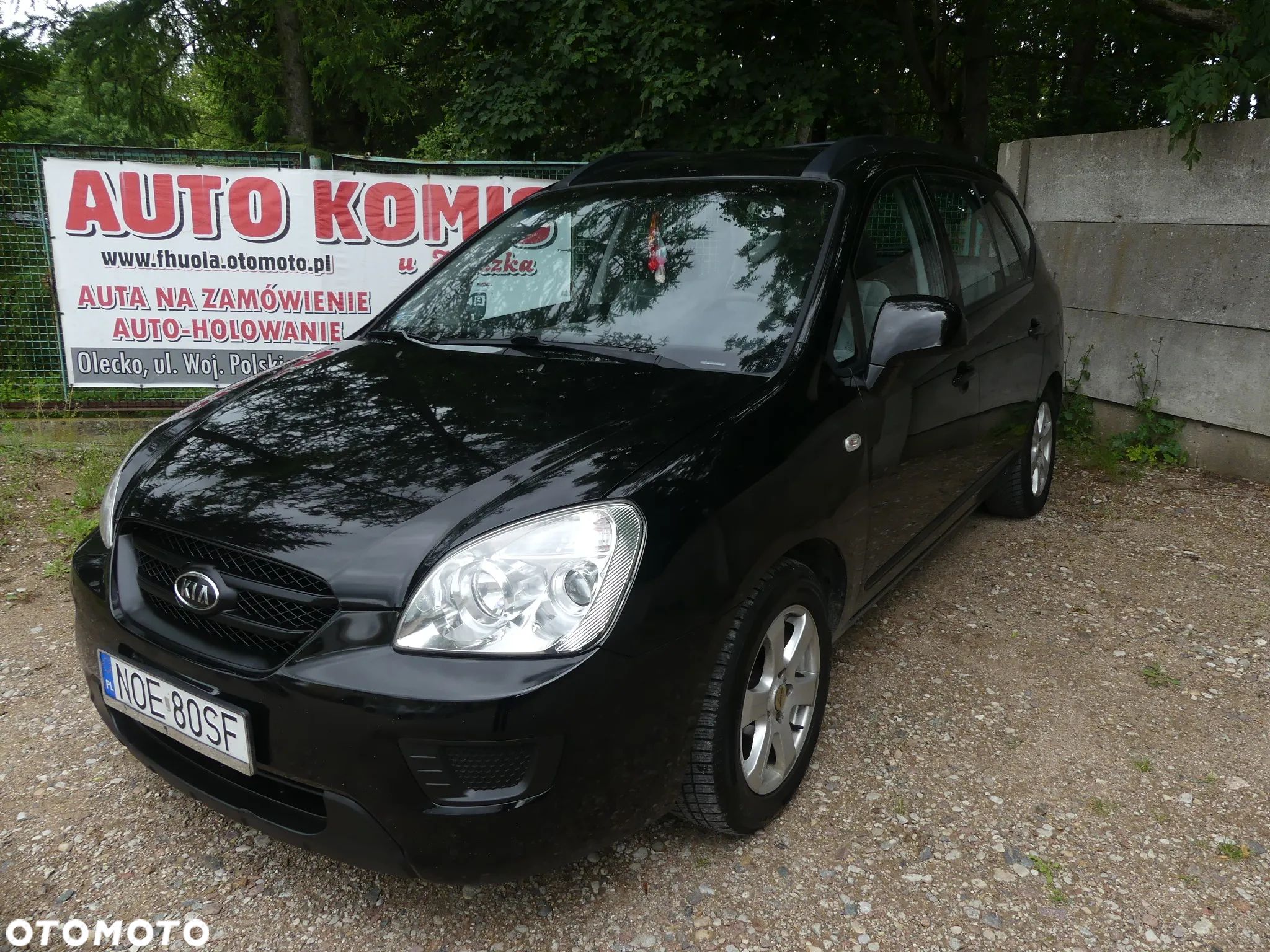 Kia Carens 2.0 CVVT EX - 1